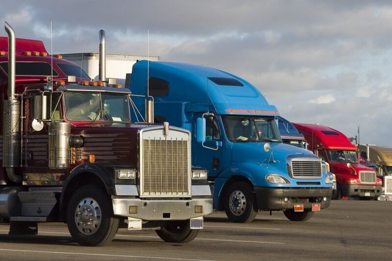 Finding the Right Commercial Truck Accident Lawyer Near You